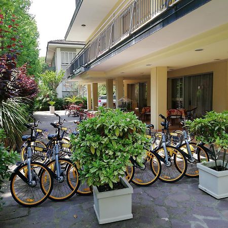 Hotel Devon Rooms & Breakfast Cesenatico Εξωτερικό φωτογραφία