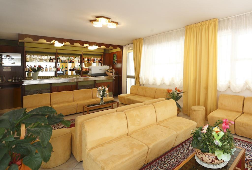Hotel Devon Rooms & Breakfast Cesenatico Εξωτερικό φωτογραφία