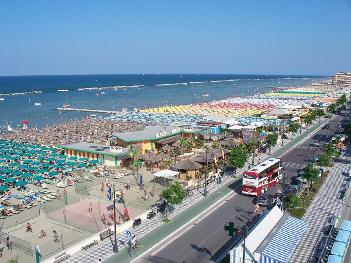 Hotel Devon Rooms & Breakfast Cesenatico Εξωτερικό φωτογραφία